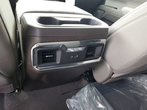 New 2026 GMC Sierra 1500 SLT w/ SLT Premium Package RWD image 17