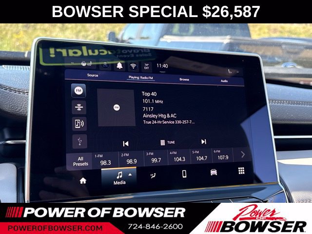 Used 2026 Jeep Compass Limited AWD/4WD image 13