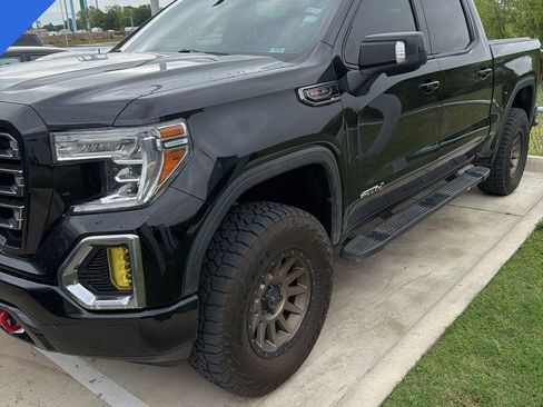 Used 2020 GMC Sierra 1500 AT4 w/ Off-Road Performance Package image 1