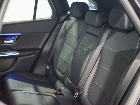 Certified 2025 Mercedes-Benz GLC 300 image 18