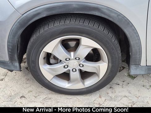 Used 2018 Honda HR-V LX image 4