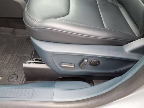 Used 2024 Ford Maverick Lariat w/ Black Appearance Package AWD/4WD image 20