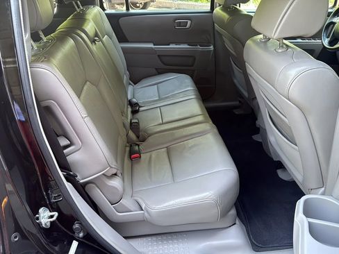 Used 2009 Honda Pilot EX-L image 19