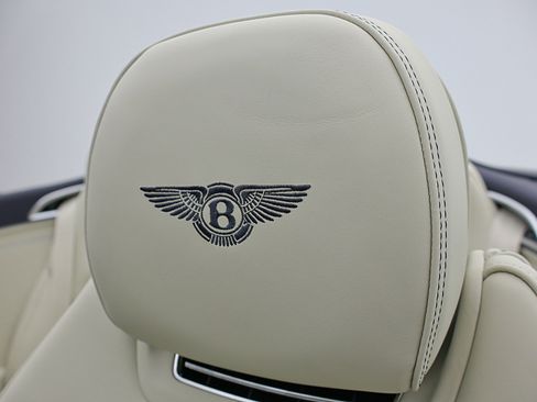 New 2026 Bentley Continental GTC image 43