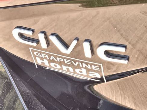 Used 2024 Honda Civic Sport image 8