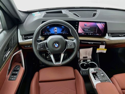 New 2026 BMW X1 xDrive28i w/ Technology Package AWD/4WD image 24