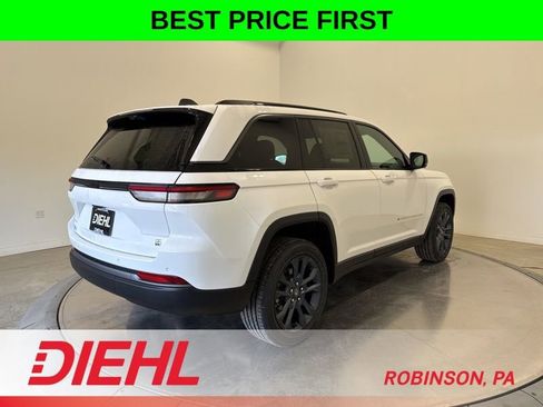 New 2026 Jeep Grand Cherokee Limited AWD/4WD image 7