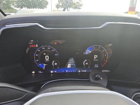 Used 2024 Chevrolet Colorado LT w/ LT Convenience Package image 10