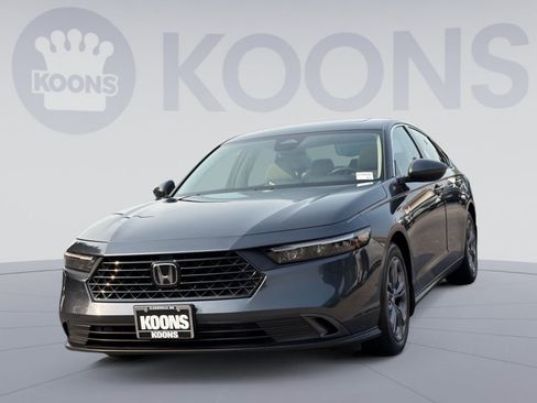 Used 2023 Honda Accord EX image 1