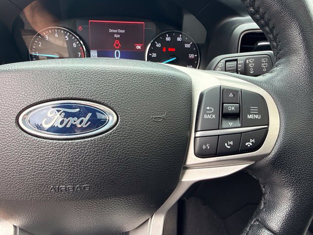 Used 2023 Ford Explorer XLT w/ Equipment Group 202A AWD/4WD image 40