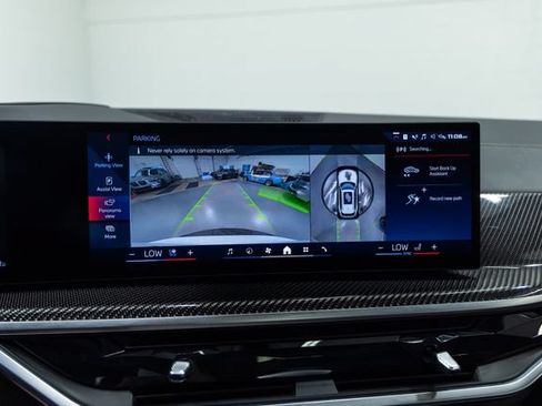 Used 2026 BMW X5 M60i AWD/4WD image 18