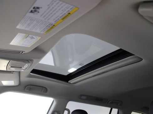 Used 2024 Nissan Armada Platinum w/ Captain's Chairs Package image 59