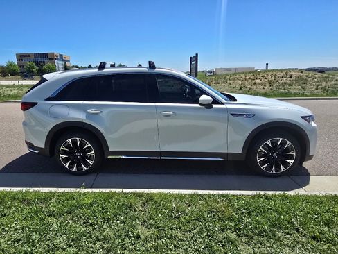 New 2026 MAZDA CX-90 Plug-In Hybrid w/ Premium Plus AWD/4WD image 6