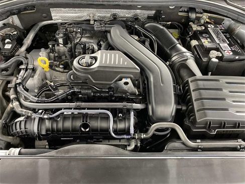 Used 2022 Volkswagen Jetta SE w/ Panoramic Sunroof Package image 28