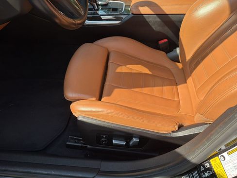 Used 2020 BMW 330i xDrive Sedan w/ M Sport Package AWD/4WD image 13