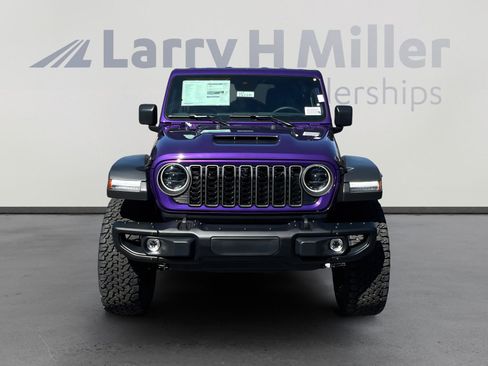 New 2026 Jeep Wrangler Unlimited Rubicon 392 w/ Quick Order Package 27X Moab image 8