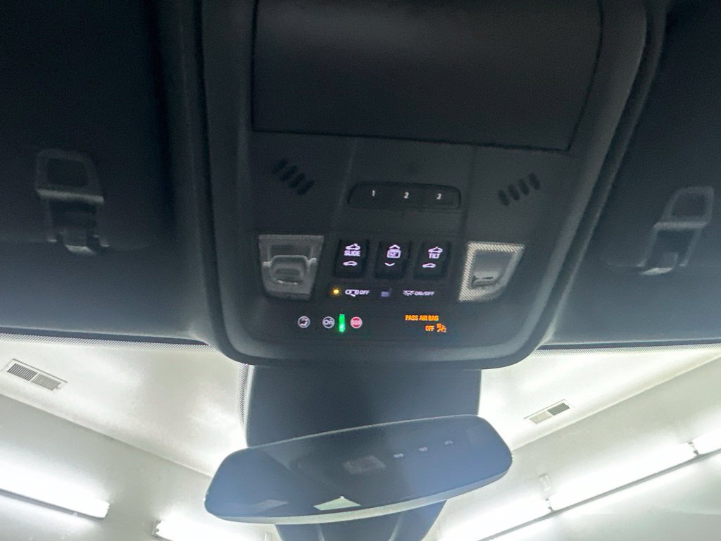 Certified 2024 Cadillac XT4 Premium Luxury AWD/4WD image 47