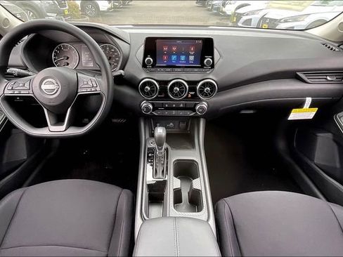 New 2025 Nissan Sentra S image 6