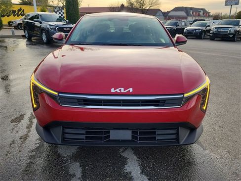 New 2025 Kia K4 LXS image 8