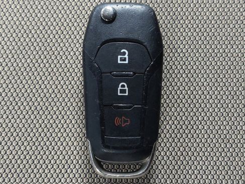 Used 2017 Ford F150 XLT RWD image 32
