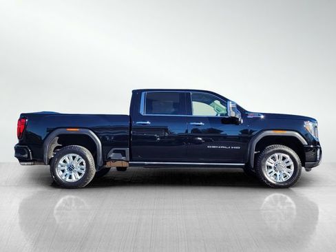 Used 2022 GMC Sierra 2500 Denali image 4