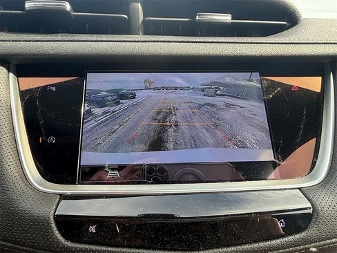 Used 2022 Cadillac XT5 Premium Luxury image 9