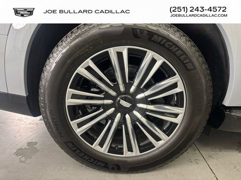 New 2026 Cadillac Escalade IQ Luxury 1 w/ LPO, Floor Liner Package image 18