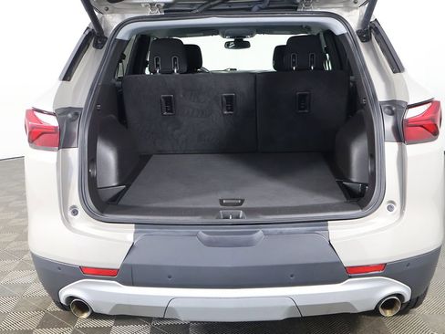 Used 2021 Chevrolet Blazer LT FWD image 16