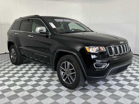 Used 2020 Jeep Grand Cherokee Limited w/ Trailer Tow Group IV image 2
