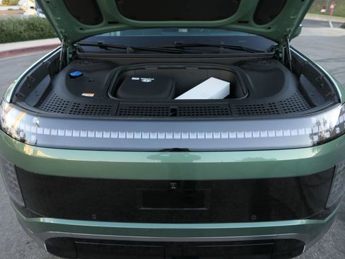 New 2026 Hyundai Ioniq 9 Calligraphy w/ Tow & Go Package image 21