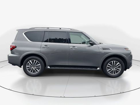 Used 2022 Nissan Armada SL RWD image 2