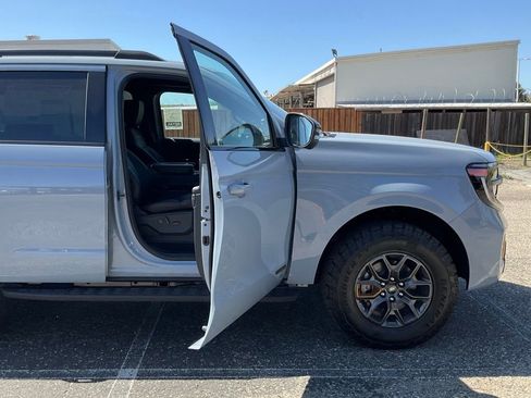 New 2026 Ford Expedition Tremor image 44