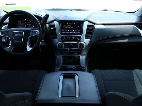 Used 2016 GMC Yukon SLE w/ Convenience Package RWD image 10