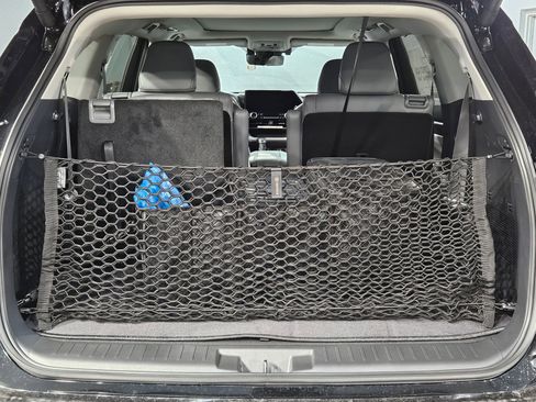 New 2026 Toyota Highlander Platinum AWD/4WD image 24