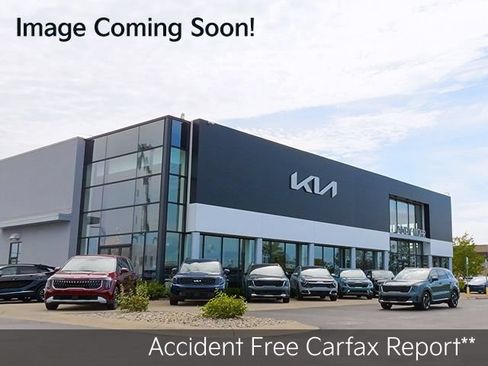 Certified 2023 Kia Sorento EX w/ Panoramic Sunroof Package AWD/4WD image 4