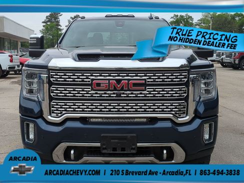 Used 2020 GMC Sierra 2500 Denali w/ Denali Ultimate Package AWD/4WD image 8