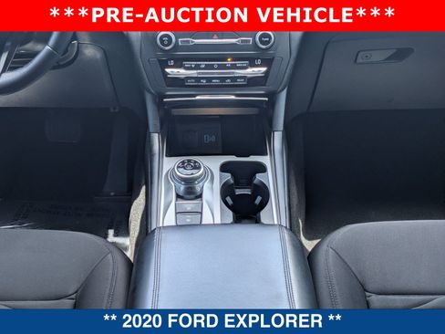 Used 2020 Ford Explorer XLT RWD image 22