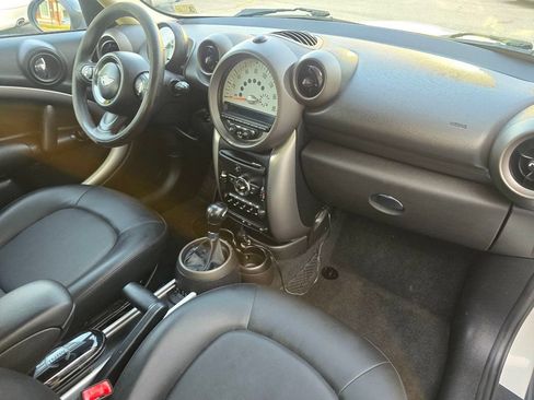 Used 2012 MINI Cooper Countryman FWD image 16