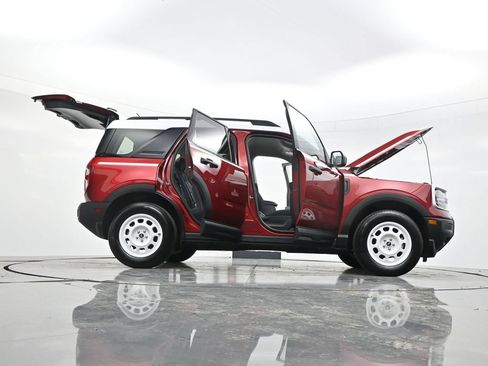 Used 2025 Ford Bronco Sport Heritage w/ Convenience Package AWD/4WD image 56