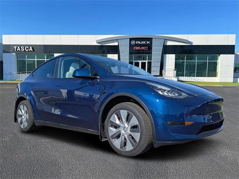 Used 2023 Tesla Model Y Long Range image 1