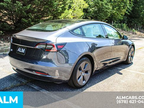Used 2022 Tesla Model 3 Long Range AWD/4WD image 5