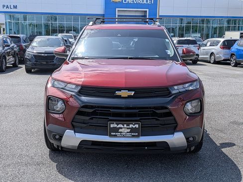 Used 2023 Chevrolet TrailBlazer LT w/ Convenience Package FWD image 8