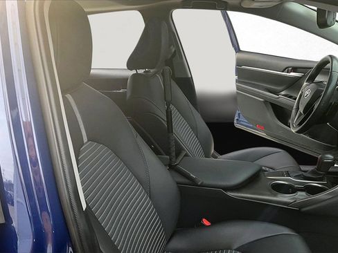 Certified 2023 Toyota Camry SE w/ Convenience Package image 26