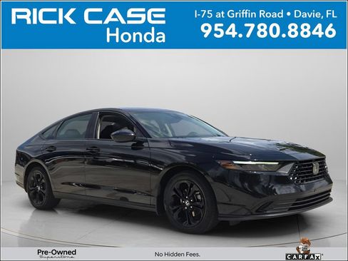 Used 2025 Honda Accord SE image 1