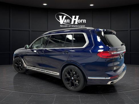 Used 2022 BMW X7 xDrive40i w/ Premium Package image 5