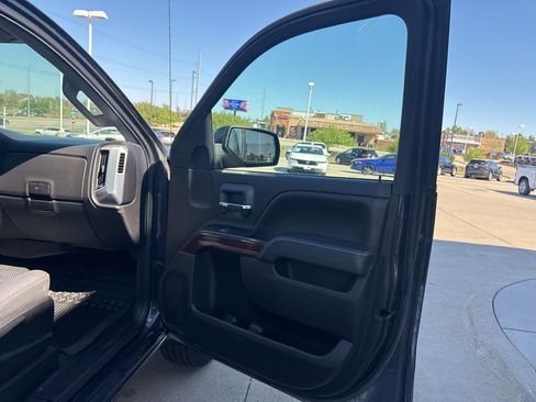 Used 2016 GMC Sierra 1500 SLE w/ SLE Value Package image 25