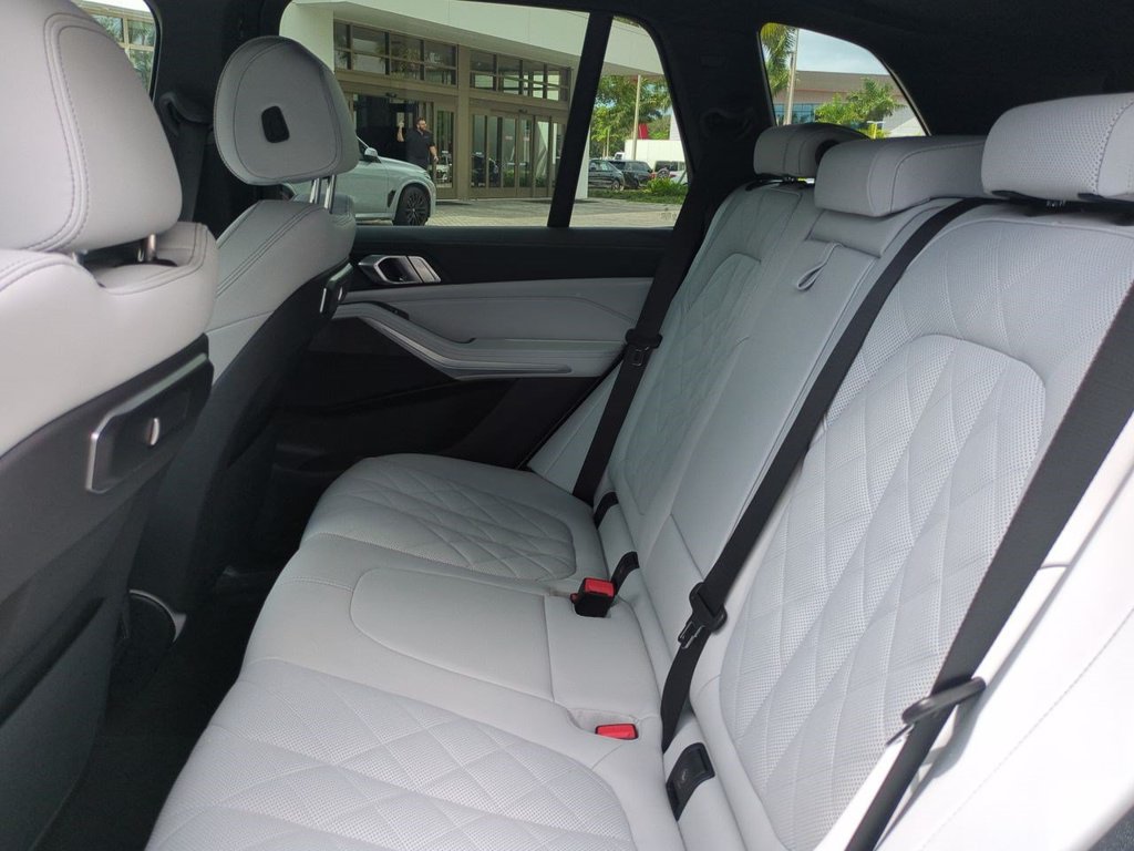 New 2026 BMW X5 sDrive40i w/ Parking Assistance Package RWD image 14