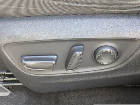 Used 2023 Toyota RAV4 XLE w/ Convenience Package image 18