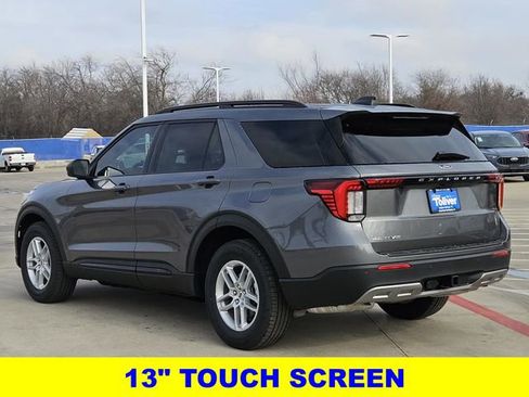 New 2026 Ford Explorer Active w/ Active Comfort Package image 7