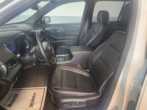 Used 2023 Chevrolet Traverse Premier w/ LPO, Floor Liner Package AWD/4WD image 14